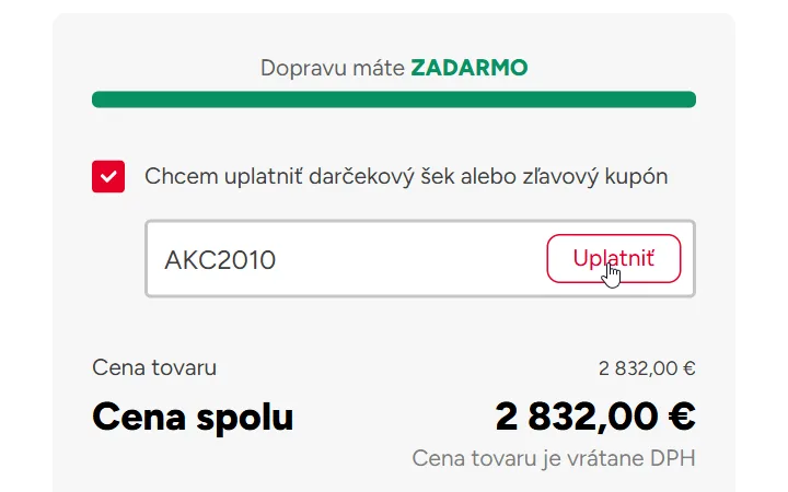 Zaškrtnuté políčko na kupón a pole na kód s tlačidlom Uplatniť v košíku Kytary.sk