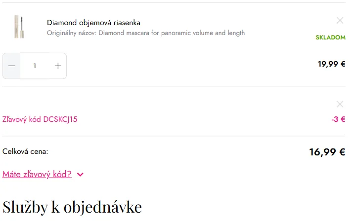 Riadok so zľavovým kódom mínus 3 € nad celkovou cenou 16,99 € v košíku Dermacol